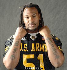 MurphyFergusonn's tweet photo. Imagine lining up across this dude in HIGH SCHOOL. 

Brandon Spikes was a grown ass man before ever getting to Florida. #swampkings https://t.co/gSG3bAcs1a