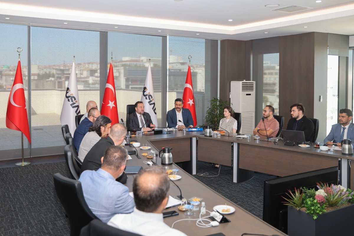 MÜSİAD Ticaret Ofisi (MTO) Başkanımız Abdullah Bozatlı ve üyelerimiz ile bir araya gelerek, çalışmalarımıza yönelik istişarelerde bulunduk. 

MTO, ticarette güven ortamını güçlendiren ve üyelerimiz arasında ticaret hacmini artırmayı hedefleyen önemli projelerimiz arasında yer