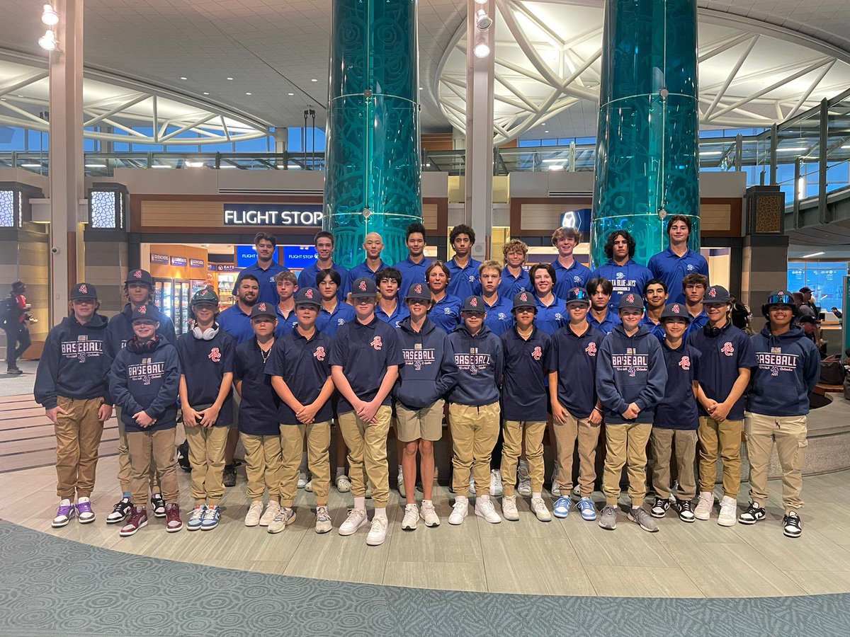 Off to Nationals! ✈️ 

Ladner PeeWee AAA &amp; Delta Bantam Blue Jays on the same flight to Toronto en route to Woodstock, Ontario &amp; Laval, Quebec

<a href="/Baseball_BC/">Baseball BC 🇨🇦</a>