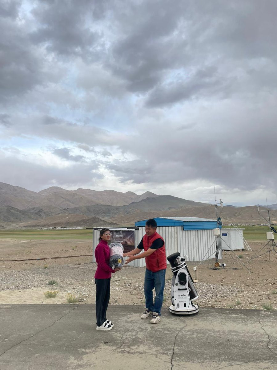 #Hanle Dark Sky Reserve 

2 more 8" telescopes were handed over to two #HDSR Astro-Ambassadors from Khaldo Village, Lamo Chuskit  &amp; Tsering Yangskit, to aid their #AstroTourism efforts.

Clear &amp; dark skies to everyone!
<a href="/IndiaDST/">DSTIndia</a> <a href="/lg_ladakh/">Office of the Lt. Governor, Ladakh</a> <a href="/PrinSciAdvGoI/">Principal Scientific Adviser, Govt. of India</a> <a href="/fiddlingstars/">Annapurni Subramaniam</a> <a href="/dorje1974/">Dorje Angchuk</a>