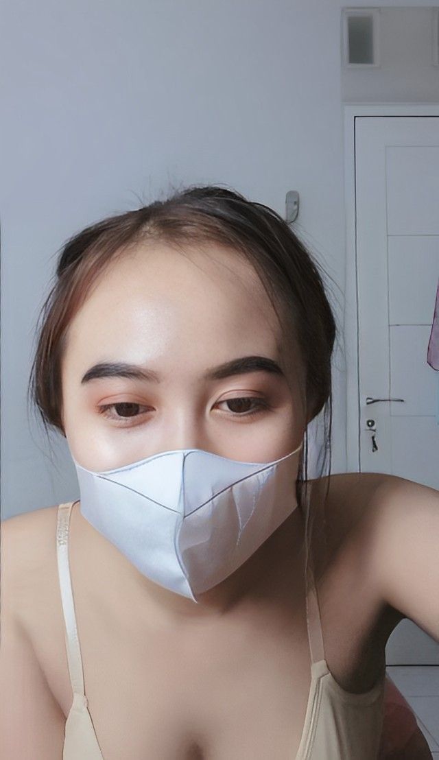 Jessy

doods.pro/d/j16fyhsugd7j