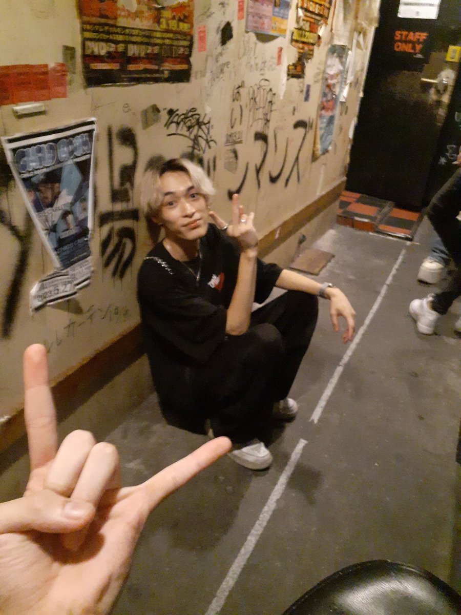 meteorit_laki's tweet photo. 八王子あざっした！
#iNToNE
翔べ!
Singing Forever
Akujiki
愁
ONE https://t.co/5GlogVaqsw