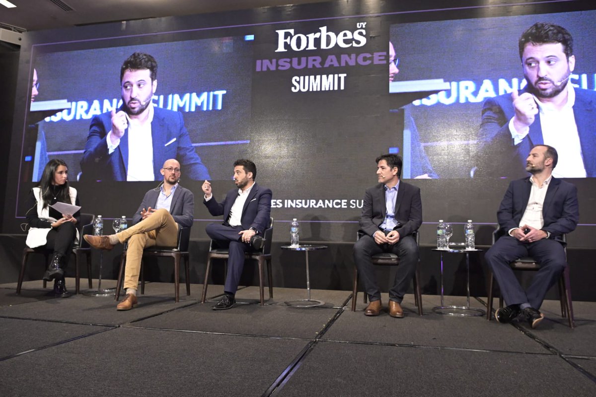 forbesuruguay's tweet photo. Comienza el siguiente panel: Teconología y colaboración insurtech. Nos acompañan @DiegoSayanes de RUA asistencia, Gustavo Martello de @Globant , Marcelo Trigo de @MAPFRE y el fundador y director de Smartway, Nicolás Cremona #ForbesInsuranceSummit https://t.co/0MUdrEVEzO