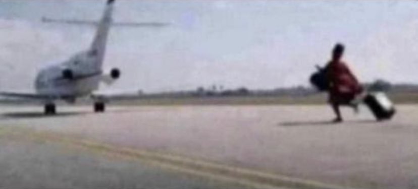 quien ha dicho a maamen que avión si ya se para como taxi? 🤦‍♂️