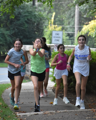 RCMSPanther's tweet photo. "Defying the sweltering early-morning haze, a determined team embarks on their sweaty journey to triumph, forging bonds as strong as their strides."

RCMS runs cross country!

#RidgeviewUnited #HomeOfThePanthers #sandysprings https://t.co/buFM83bU2V
