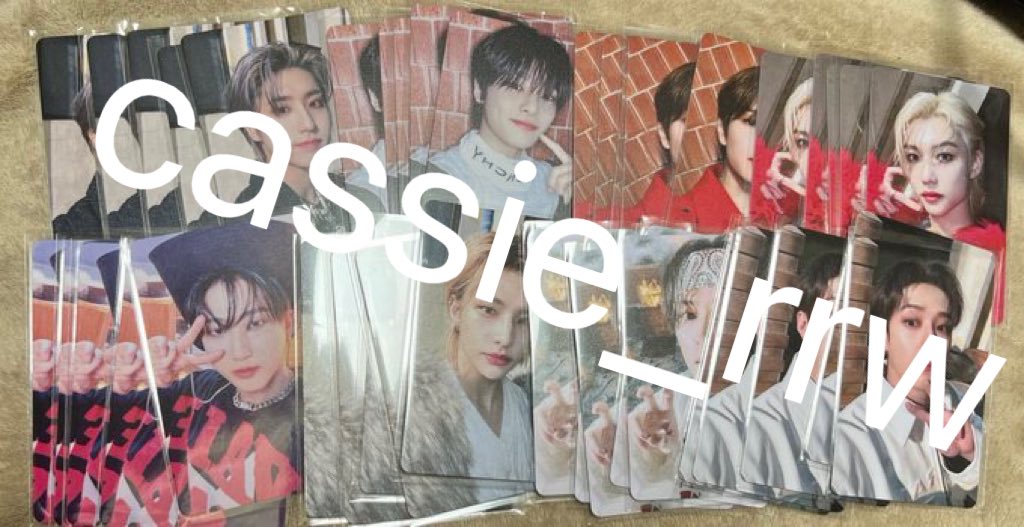 이즈위 2차/바디나 다 받았습니다 목요일까지 개별 연락하고 재배할게요 

KMS2차 : 20세트 만 받고 입금순때로 목요일 까지 먼저 재배하고 나번지 더 기다리셔야 됩니다 
KMS1차: 아직 배송 안 되는 상황이고 kms한테 연락드린중   더 기다려 주세용