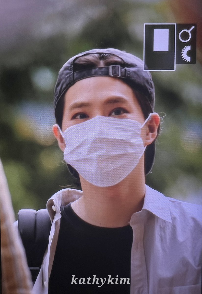 230822 #SUHO arrived at the venue for ‘MOZART’ musical
cr. cottonkathy522

#EXO #엑소 @weareoneEXO