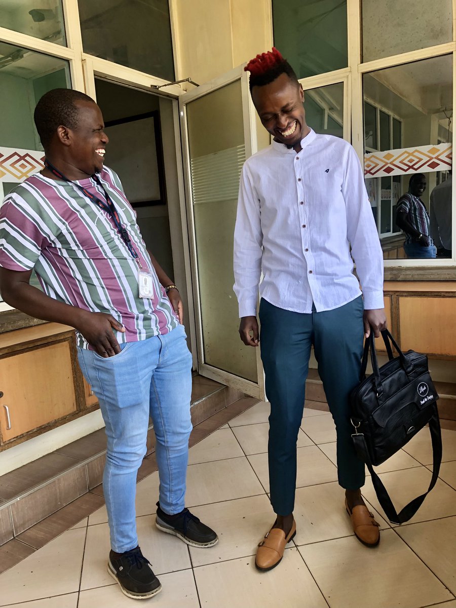 FrankTheDeejay's tweet photo. 😅😅😅😅 @vincentvoiyoh https://t.co/80gFYf742D