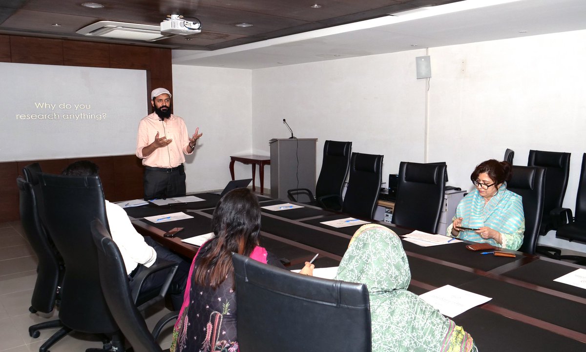 fuislamabad's tweet photo. Workshop on "Research Data Gathering Tools"
The Department of Dental Education & Research at FUCD&H successfully organized an enriching workshop on the 17th of August, 2023. This dynamic workshop, held in the prestigious Conference Room.
#FUI #FoundationUniversity #FUCD https://t.co/Bi7sUnF0Rv