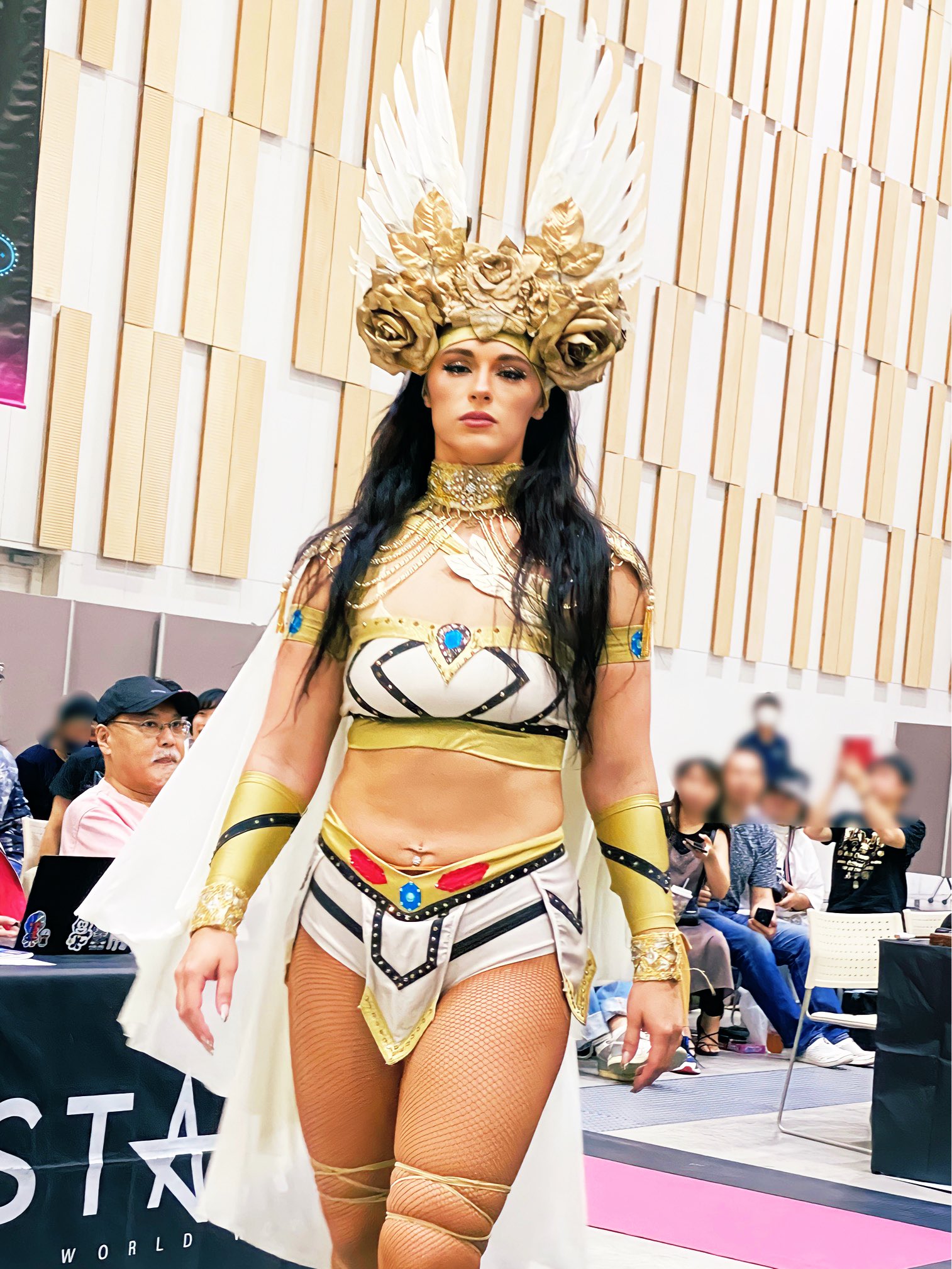 F4IC_JzasAAIhDl?format=jpg&name=orig