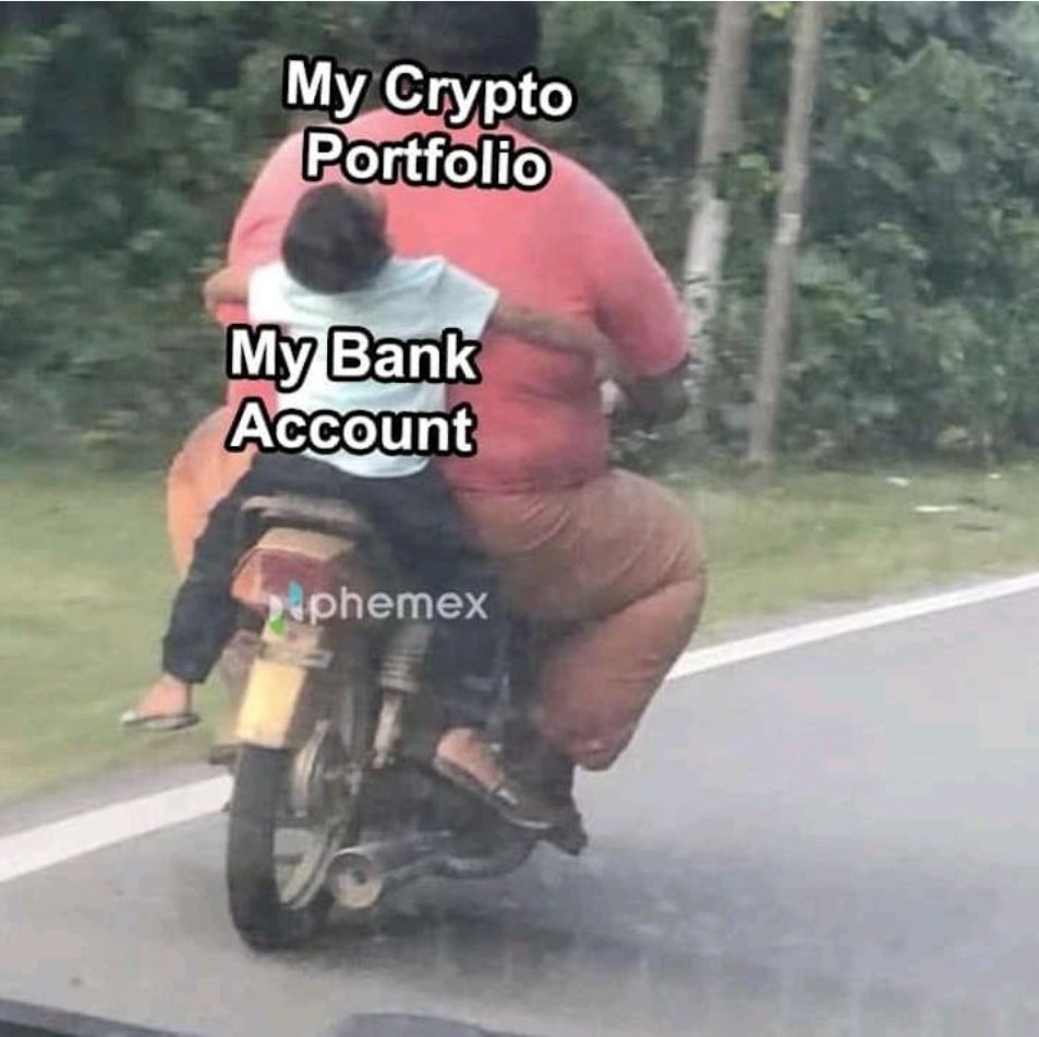 wallstreetwhal3's tweet photo. So big that bank account looks like this kid 😂😂
.
.
.
 .
#BitcoinCrash #btc    #Bitcoin    #Crypto #cryptocrash #cryptocurrencies #crash #BitcoinInfinityDay #bitcoinmeme #memes #memesdaily https://t.co/0VsDSunOw4
