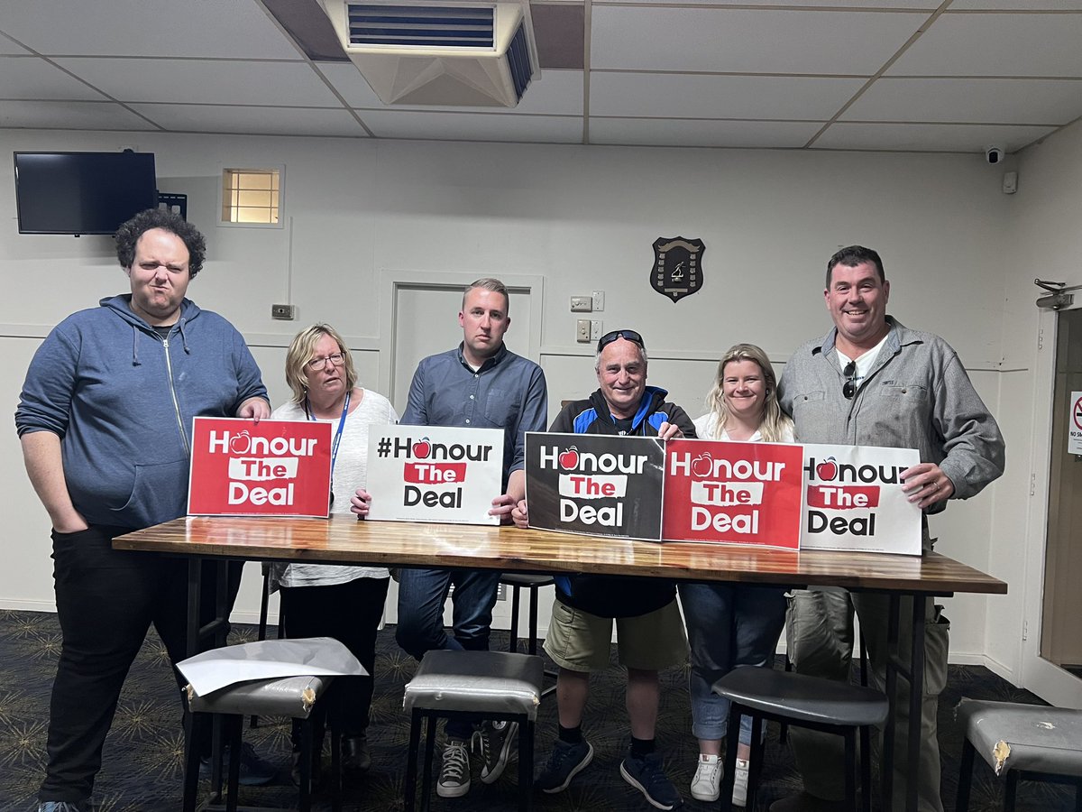 Katie Sullivan tweet media