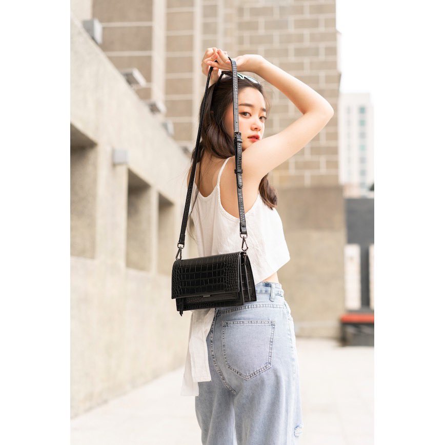 usedbymixdary_'s tweet photo. 🌟 #ส่งต่อbesterbrand
🌟 750.-(รวมส่ง)
มีแค่สายยาวนะคะ สภาพดี 98%
หนังเงา ไม่ค่อยได้ใช้ ขอดูเพิ่มเติมได้ค่ะ
ขออนุญาตยืมรูปจากทางร้านค่า
#ส่งต่อกระเป๋า #ส่งต่อเสื้อผ้า #เสื้อผ้ามือ2 
#besterbrand #besterbag #ส่งต่อกระเป๋ามือ2 #กระเป๋าแบรนด์ไอจี  #ส่งต่อกระเป๋า #ส่งต่อbesterbrand https://t.co/y03qt1uumt
