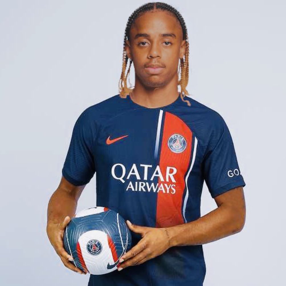Leg123Jp's tweet photo. 🚨🚨Le PSG a effectué une énorme opération ce matin, la raison est simple 3 joueurs sont sur le point d’arrivé : Bradley Barcola, Randal Kolo Muani et Kephren Thuram. D’après mes informations Verratti s’apprête à rester. 🚨🚨 https://t.co/csViwxNSyX