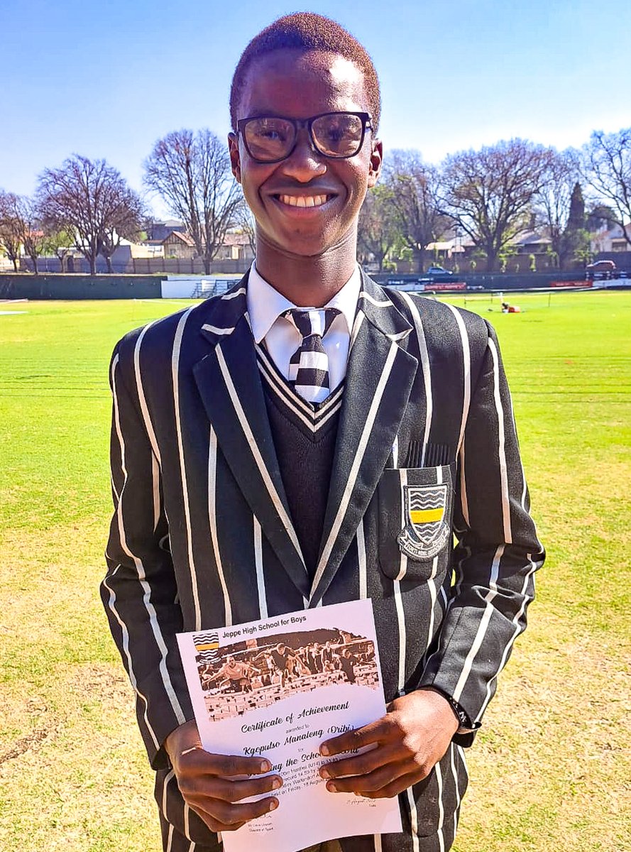 The individuals who shone at the Interhouse Athletics were honoured at assemby

jeppeboys.co.za/individual-ath…