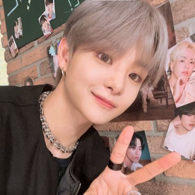 (♥︎︎ ´ ꒳ ` ♥︎︎)# NewProfilePic