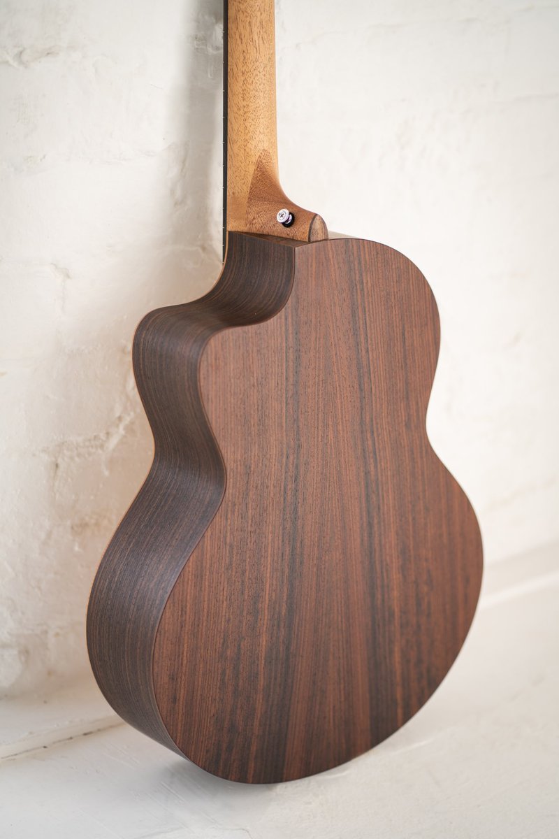 When you need a guitar that can do it all, the Sheeran By Lowden S03 is the perfect choice. With both a soundbox bevel, and cutaway, it's the perfect guitar for effortless playability. #sheeranguitars