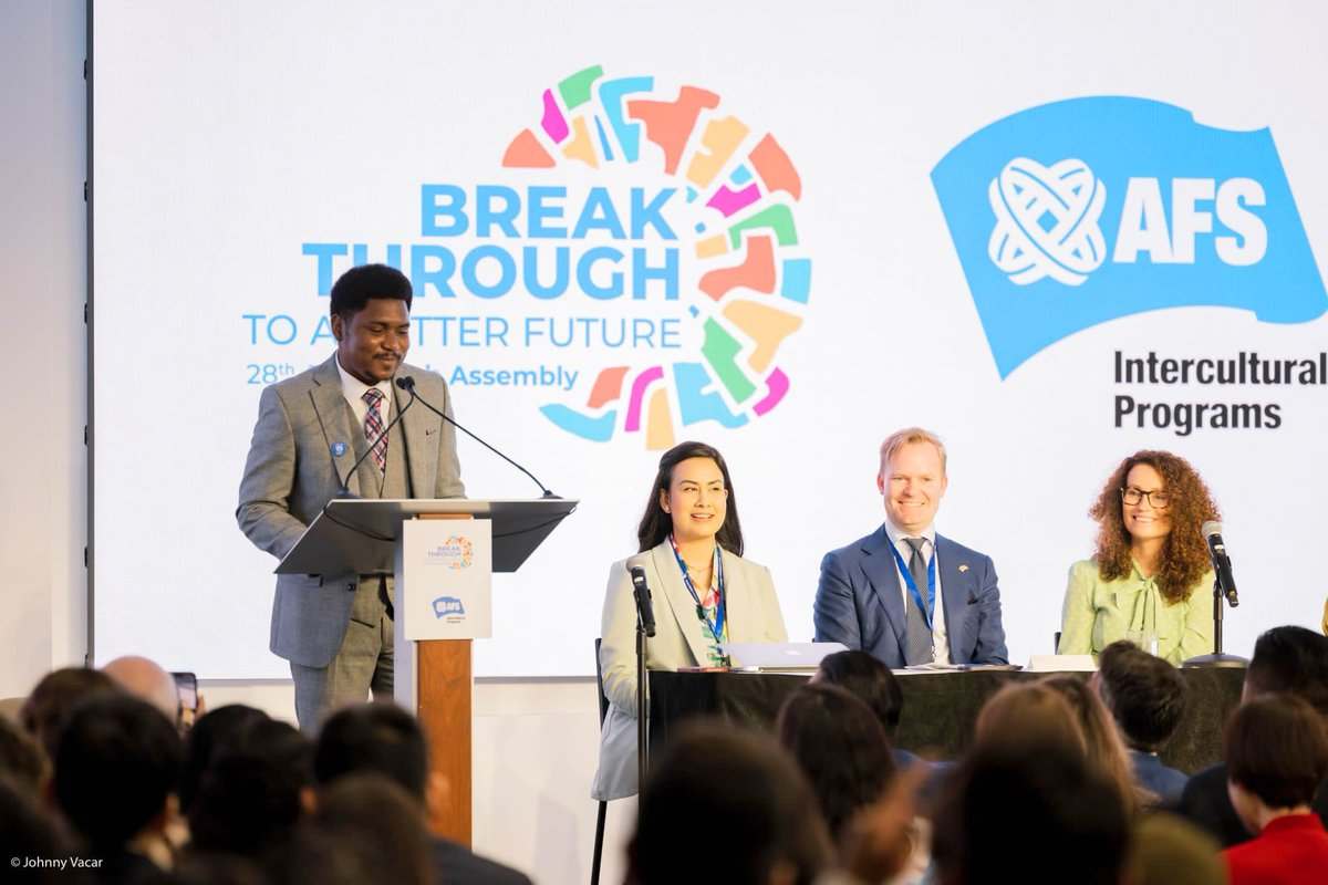 Blavatnik School of Government tweet media