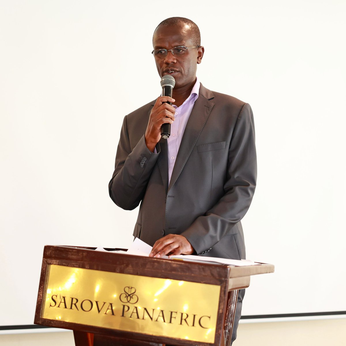 equalitynow's tweet photo. “Funding towards campaigns to end child marriage should be long-term since lack of funding hampers the effectiveness of child marriage interventions,” Dr. Michael Ebele - @UNFPA’s Regional Humanitarian Advisor. #EndChildMarriage https://t.co/15IaRAaYOy