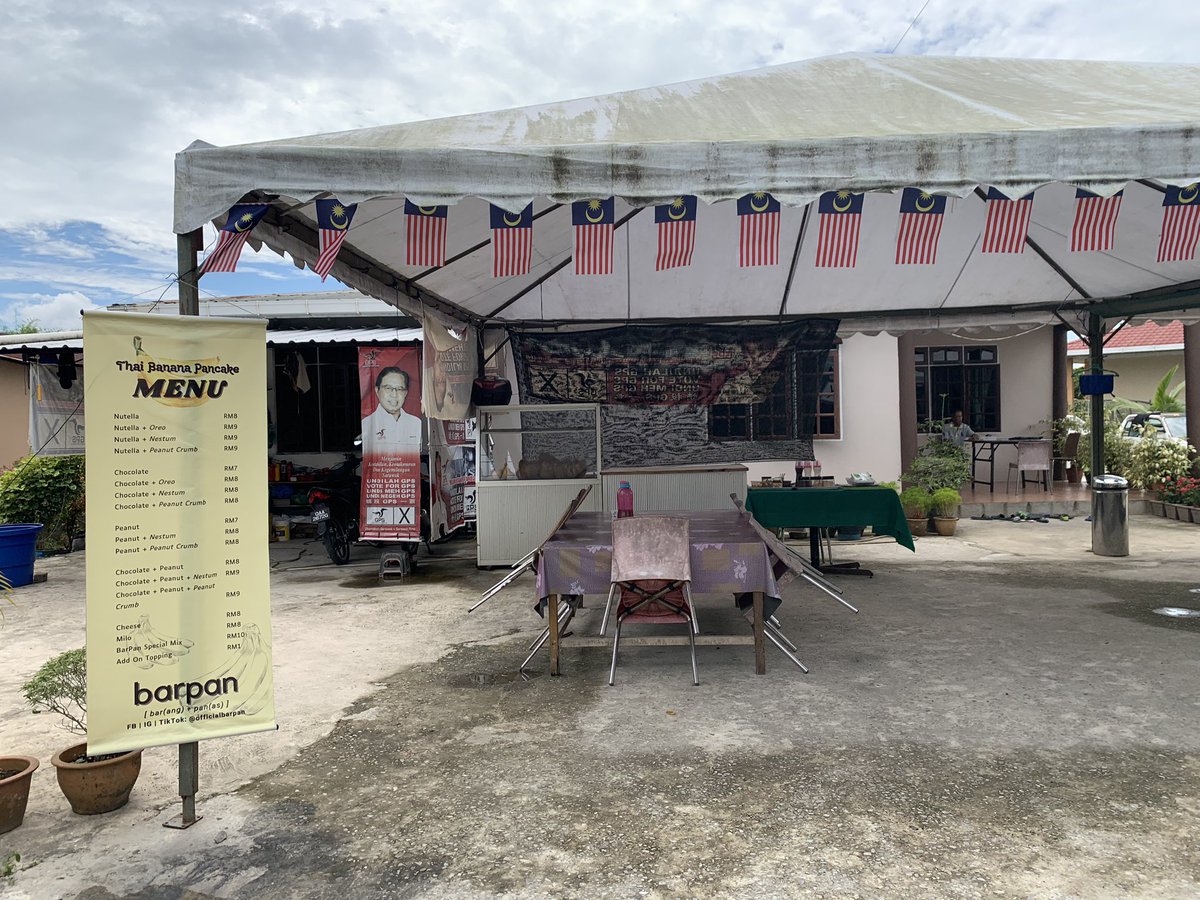 officialbarpan's tweet photo. STALL BARPAN DAH MULAI BEROPERASI!

🗓️ SELASA | 22.08.23
⏰ 2PM - 10PM (BREAK 6PM - 8PM)
📍 KAMPUNG LOT RGC FASA 1 GEDONG

🛵 COD AVAILABLE!
🛍️ SELF PICK UP ALSO CAN!

ISAMUDDIN (WHATSAPP ONLY)
https://t.co/GH34wQib8m

#officialbarpan #businessismypassion #yangpentingbuat https://t.co/F8NGOKBdTH