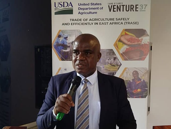 MAAIF_Uganda's tweet image. Examples presented by Prof. Hezron Nonga the Director of Veterinary Services from the Ministry of Livestock and Fisheries in the United Republic of Tanzania indicate that the use of more PPPs can increase disease control capacity in the region.

#FMDControl 
#TADControl