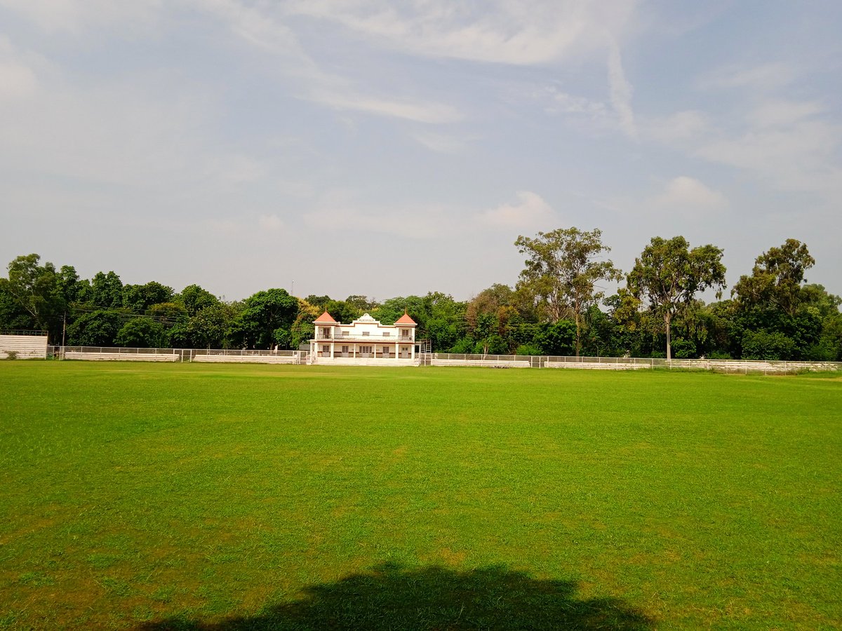 sayyed_uz_zama's tweet photo. WILINGDON PAVILION
AMU, Aligarh
#AMU
#University_life https://t.co/8NE4amWczJ