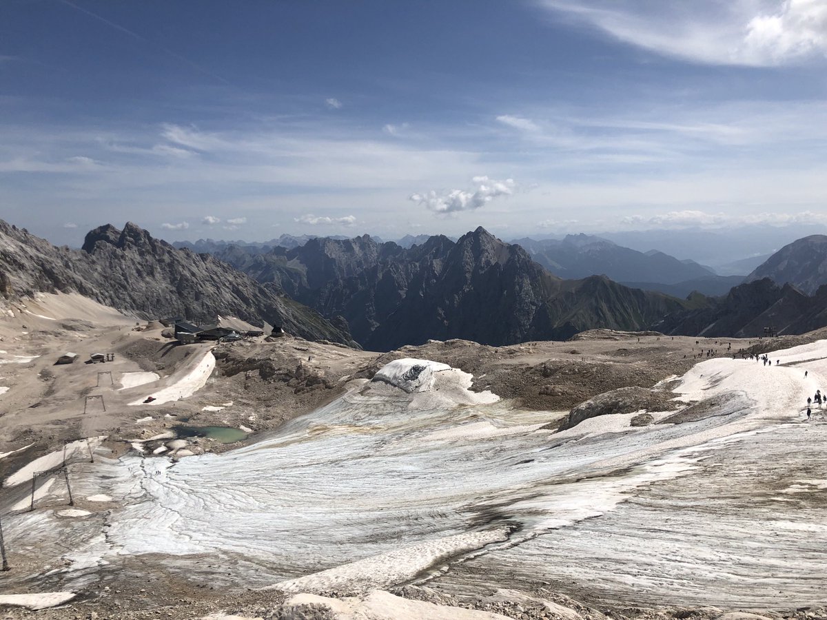 DamarisMller8's tweet photo. Hiking to what I thought was one of the last German glaciers on mountain Zugspitze. It‘s not. It‘s already dead ice. Only 2m thick and melting away pretty quickly. https://t.co/qChHlHgSGh