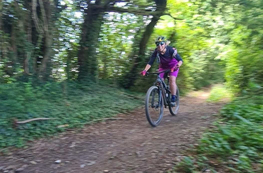 marmaladeMTB's tweet photo. We went west!
Last weekend, we enjoyed a ride around #CheesefootHead and the #Meon Valley.
So great to have so many regular Marmalade faces on this lovely ride with Sean, plus one newbie (Welcome to the family, Roy!).
And thanks to @hampshirebowman: a great pub for our base. https://t.co/FfoNvaqGgk