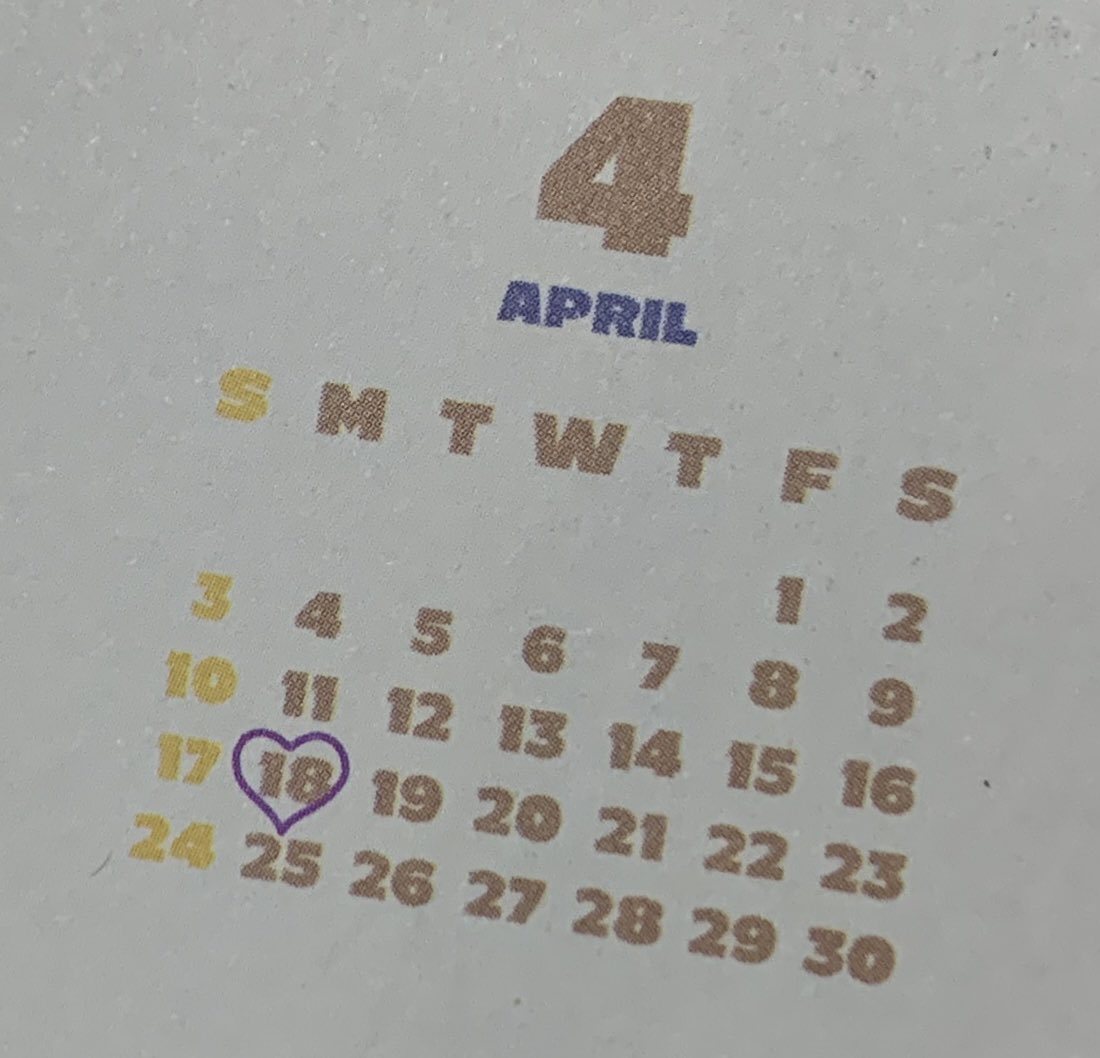onlyforRyujin's tweet photo. For the past 2 years (2020 & 2021) the management did not allowed the members to post something on Ryujin’s birthday and this only happened to her. 

During the first ITZY Season Greetings, the management did not checked Ryujin’s birthday and got it wrong while it was already been distributed to the fans who bought it. 

They should have checked first before approving for the production, do you really know Ryujin’s birthday?