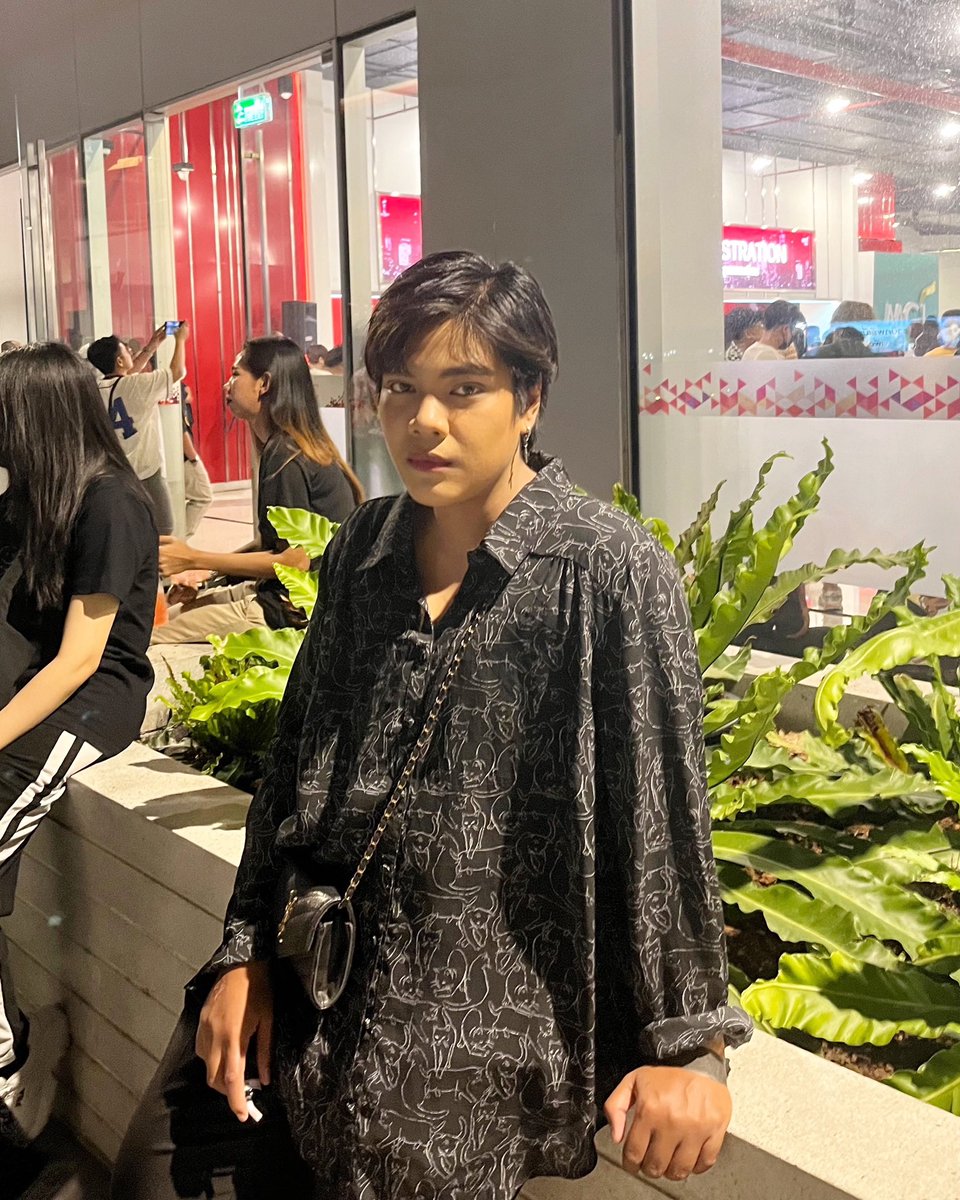 Yurinthan623's tweet photo. หาทางกลับด้อม🥹 https://t.co/hskizERuSt