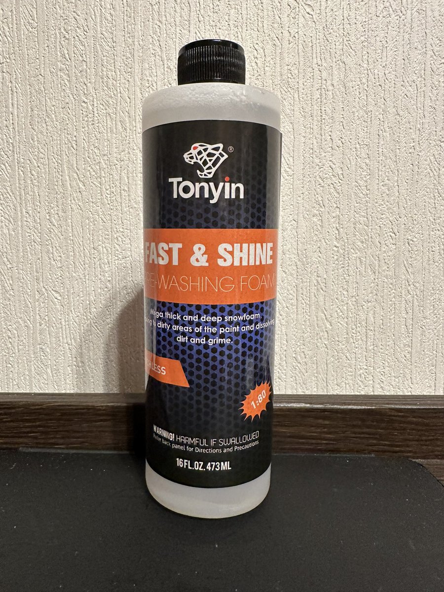 todo1018's tweet photo. #Tonyin
中国のメーカーです
まだ日本ではあまり流通してません
正直安いです😍
色々仕入れてみましたw
まずはこちら
フォーム用シャンプー
EXTREME SNOW FOAM 中性フォーム
473ml
希釈倍率50倍
どうかなと思っていたのですが…
普通に使える…
いやむしろイイ🤩
香りも無くて
オンリーワンにはならないですが
基本性能高いですね
泡立ち、洗った感じの洗浄力高そうに感じます
そしてシャンプー液の切れも良いです
コレは他のシリーズも期待できそうです
( ゚∀゚)アハハ八八ノヽノヽノヽノ \ / \/ \
とどの勝手にランキング
フォームキング用溶剤
DETAILARTIST LUFT 100倍
ラボコスメティカ ネベ 100倍
オートブライトダイレクト スーパーフォームパルマバイオレット 100倍
オートブライトダイレクト スーパーフォーム 100倍
ABSOLUTE SLIP&SLIDE 140倍
CARPRO reset 70倍
Tonyin EXTREME SNOW FOAM 50倍
LUMINUS オーシャン+ 80倍
LUMINUS N-PREWASH 40倍
ウィルソン 泡仕立てシャンプー 34倍
MITCHELL&KING SNOW 30倍
DETUNER shampoonly 40倍
なお毎週洗車であまり強力な洗浄力を必要としない初心者素人洗車民の主観ですw
( ゚∀゚)アハハ八八ノヽノヽノヽノ \ / \/ \