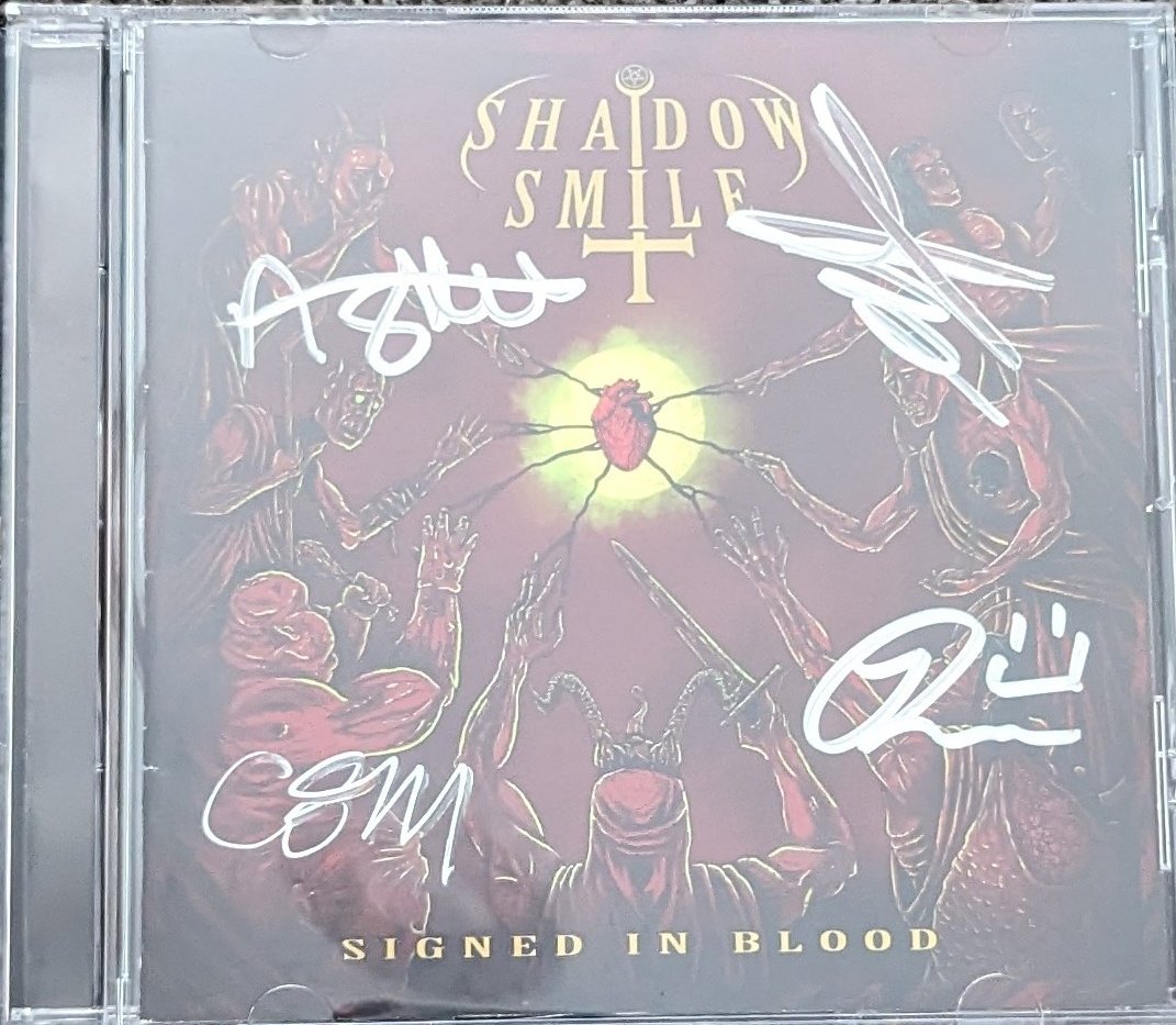 page_shadow's tweet photo. The debut album arrived today 😁🤟 #SignedInBlood #DebutAlbum #ShadowSmile #Metal #Rock #Spotify #YouTube https://t.co/JRJex4MtnR