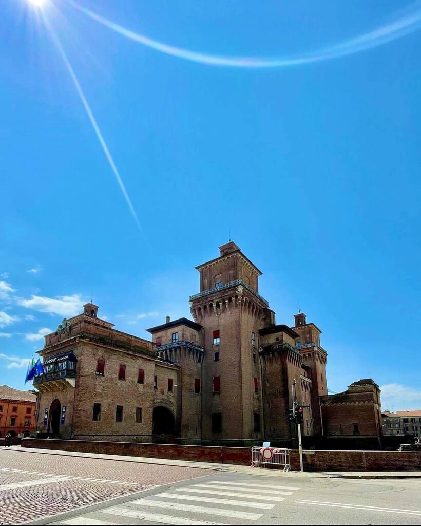 igers_Ferrara's tweet photo. Buongiorno Instagramers , oggi premiamo lo scatto di queen_yaramis
Selezionatore :@veruv
______
Continua ad usare il nostro hashtag #igersferrara, le tue foto e i tuoi video potrebbero essere condivisi sul nostro account nazionale @weareigersit #weareigersit
______
#igersf… https://t.co/p3n10AXddk