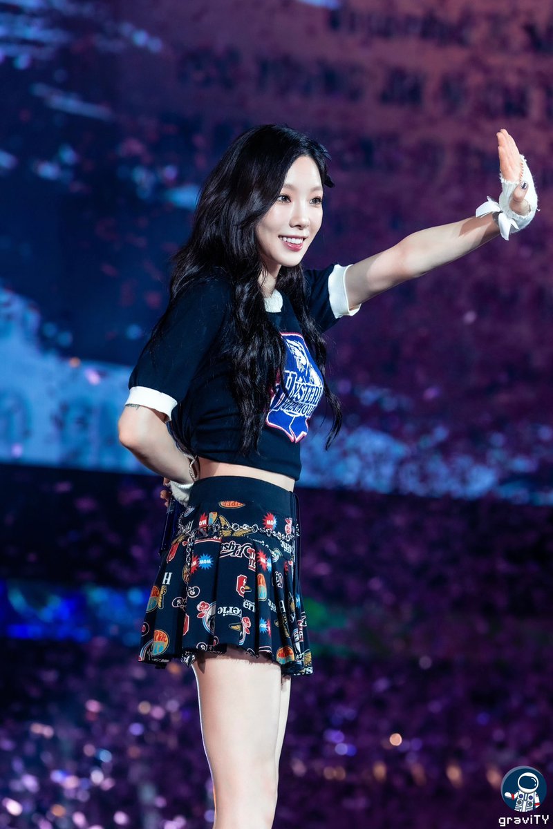 graviTY_309's tweet photo. 230820
Taeyeon The Odd Of Love In Singapore
#νμ°
#TaeYeon
#graviTY309
#TAEYEONCONCERT_TheODDOfLOVE https://t.co/UsKetYuUg6
