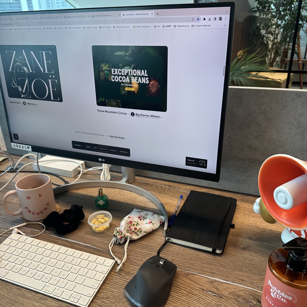 Can you match the advertising role to the desk? Let us know in the comments below.👇

#Crowd #TeamCrowd #AmplifyCrowd #DigitalAgency #ThisIsCrowd #UAE #NewTeamMember #Design