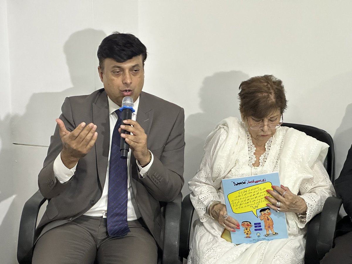 NCRC_Pakistan's tweet photo. ‘Article 25 of Pakistan's Constitution holds immense significance in safeguarding children's rights. Its enforcement paves the way for preventing child sexual abuse and ensuring equality for all’ states Ishtiaq Gillani from UGood. 🇵🇰👧🧒 #ChildRights #Article25 #PreventCSA https://t.co/vCsMglaKlw