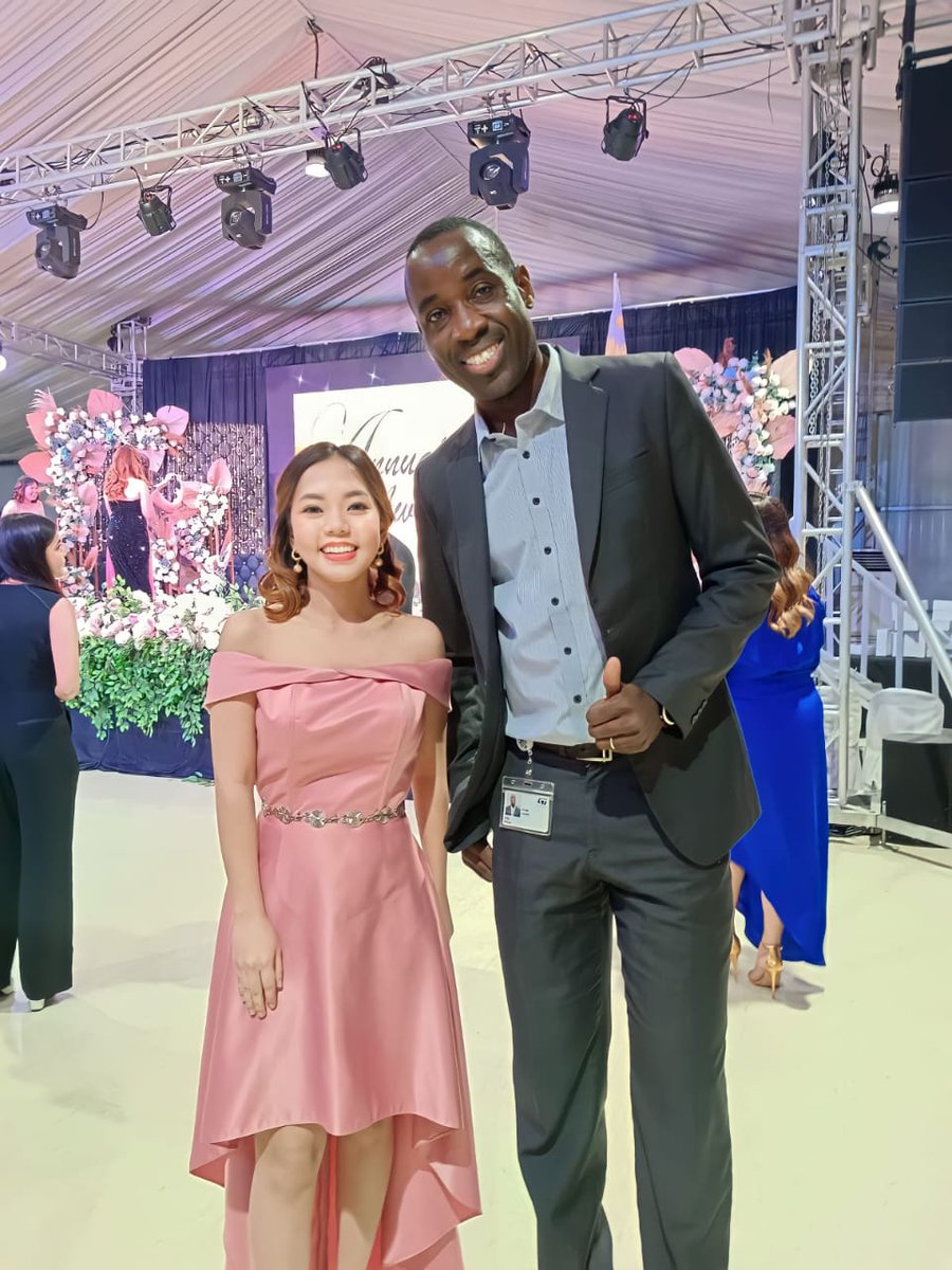 mh_dominiquec's tweet image. STMicroelectronics, Inc. 2023 Annual Awarding Ceremony ✨🎻
--
#STMicroelectronics #AwardingCeremony #Violinist #filipinoviolinist #ViolinPH #DominiqueCasacop #DominiqueViolinist #ViolinGig #EventsPH #Events #EventsManila #ViolinistPH #Gig