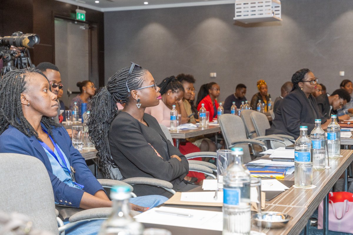 Orina_Augustine's tweet photo. Mr. Mutua Malonzya Director, Culture, Music &amp; the Arts - Makueni County: 

"Makueni County is intentional on Youth Empowerment and has a modern Makueni Recording Studio that is accessible to Creatives"

#TalantaNiKazi #GetYourCopyrightRight @giz_gmbh @KenyaCopyright https://t.co/sr4PbHkll5