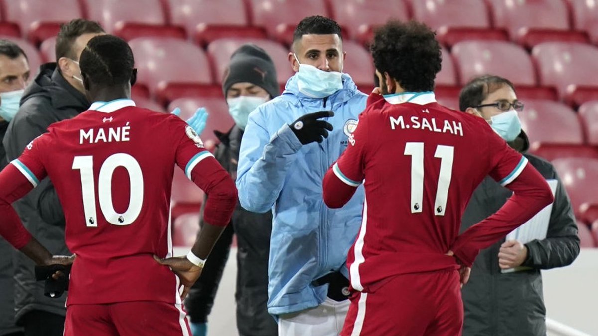 stephyves225's tweet photo. Sur cette photo, je vois :

le meilleur joueur africain de l’histoire de la PL et 2 joueurs de Liverpool et vous ? https://t.co/iUPcJr8QgF