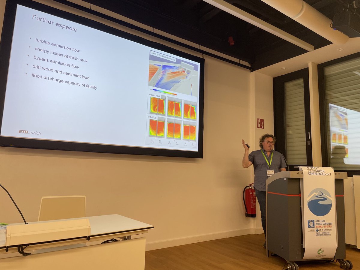 VAW_hydraulics's tweet photo. Great talk by the head of our #CFMD group David Vetsch on Positioning of Downstream #FishGuidance Structures at #RunOfRiver #PowerPlants! 🐟 https://t.co/HSWl9D3tcj
