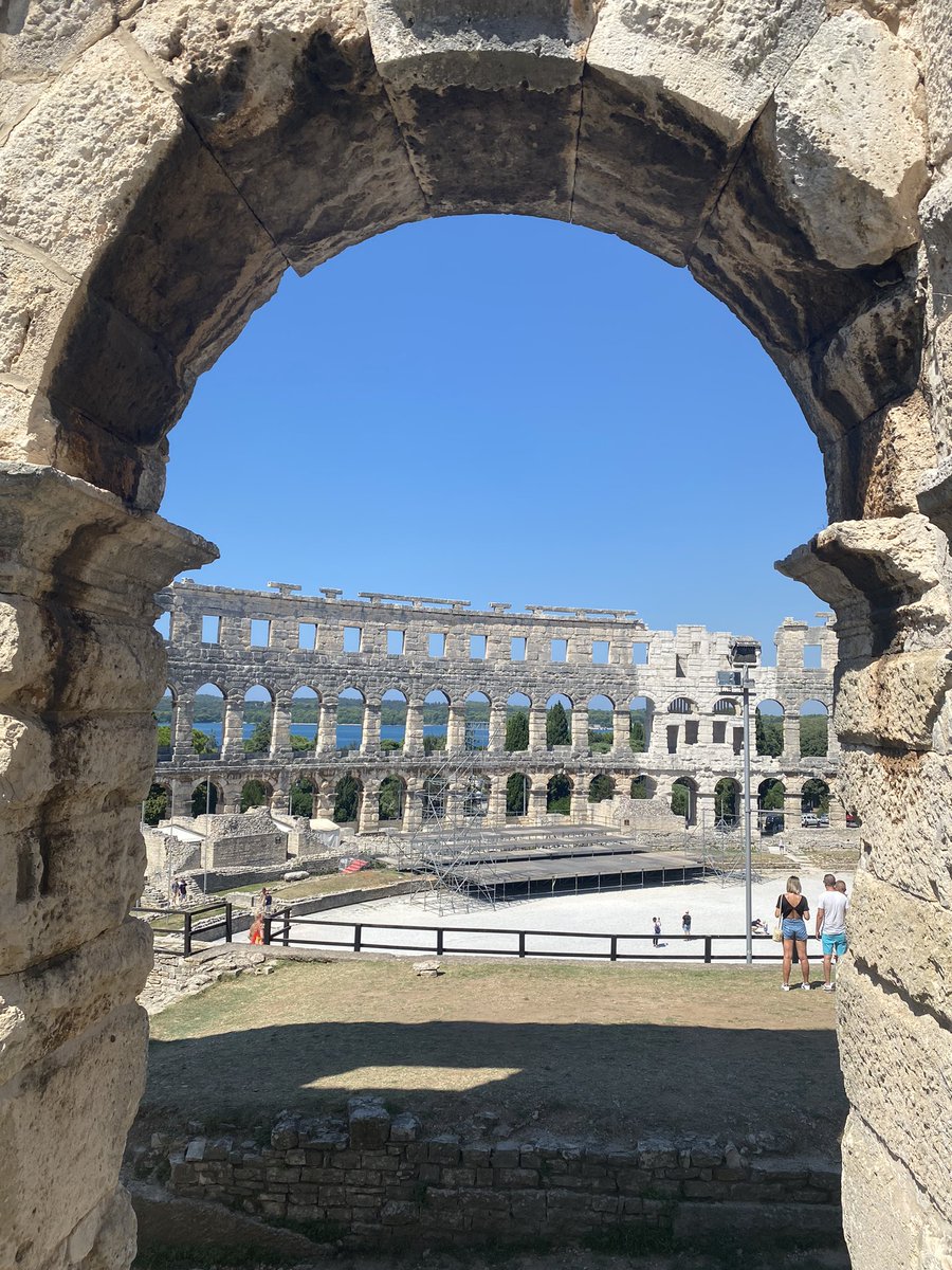 mylangdiary's tweet photo. 🇭🇷 https://t.co/DcLPSqJPOu