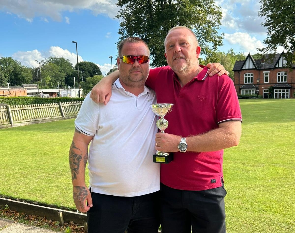 BrookhillBC's tweet photo. Congratulations go to Mick 'Lunchy' Lynch &amp; Paul 'Beast' Miller on winning the Warwickshire Parks Doubles Merit, dominating throughout the day, well done lads 💙🏆👏👏 https://t.co/hrCj3LnliX