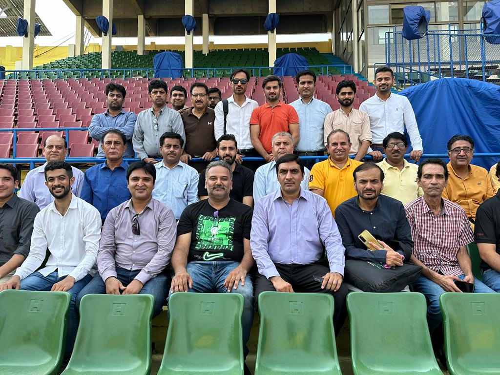 imyousafanjum's tweet photo. Sports Journalists Association of Lahore #SJAL held a reception to welcome & congratulate newly appointed Pakistan cricket board media department head.@TheRealPCBMedia @kalson. Mr. Umar Farooq Kalson discussed & shared his future plans in the SJAL reception. Good Luck. https://t.co/l9yE58p8Zv