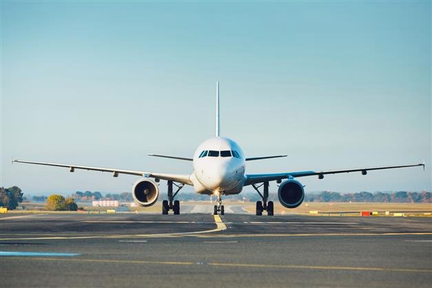 gallinews's tweet photo. Emergency Landing Ki Gayi Nagpur Me, Mumbai Se Ranchi Jarahi Indigo Flight Ki Passenger Ki Raaste Me Hui Death
Read Full News: https://t.co/DByOrKWkBX
#dailynew #Emergency #flight #Gallinews #landing #Mumbai #nagpur #passenger #Ranchi https://t.co/hi9PV6HFGK