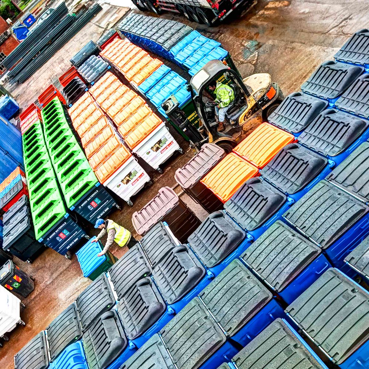 Very excited to welcome UKCM to IEG's growing stable of waste companies. Taylor and UKCM are now sister brands! Read more here: egberttaylor.com/blog/2023/08/2…