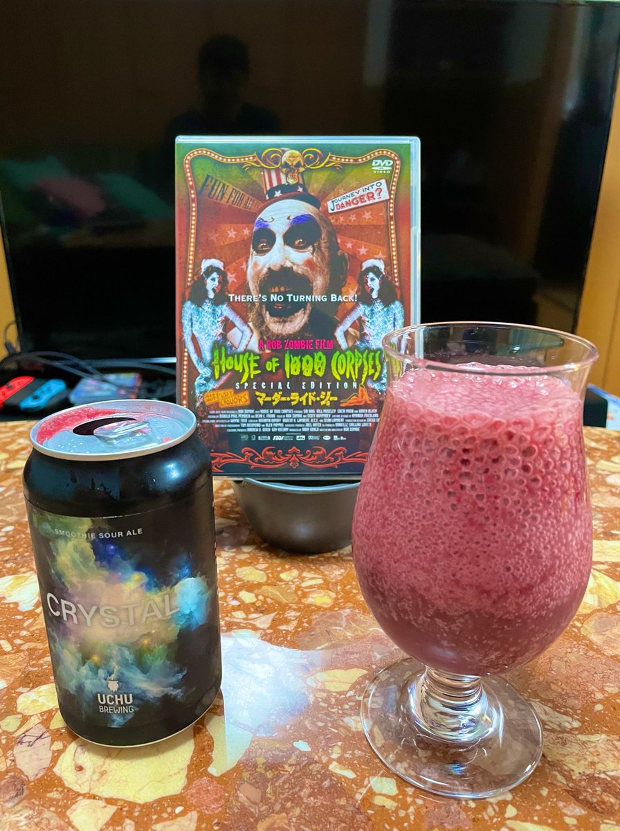 akitos4's tweet photo. 待機中ビールと映画
#FarEastBrewing
#2Bcontinued
#うちゅうbrewing
#Neutron
#有機農法富士ビール
#Crystal
#カルマ
#悪女のたわむれ
#マーダー・ライド・ショー https://t.co/1ZIodyVkoa