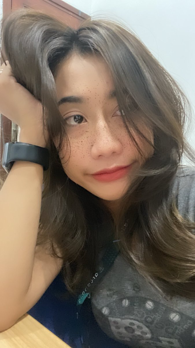 Sarkucaaa's tweet photo. never stop working until you die kali yak, nyari duit gini gini amat. https://t.co/QhNNcXIAg0