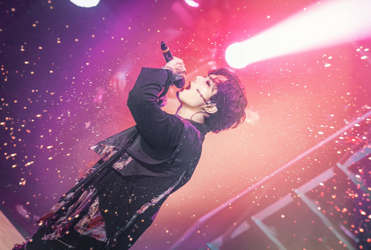 3to4press's tweet image. 230610 트레이스유 𝐛𝐚𝐜𝐤𝐮𝐩 #트레이스유

구본하 役 #유현석

크게 소리쳐!
여기 내가 있어 내가!