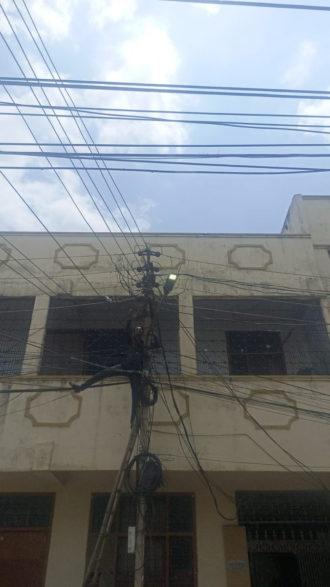 Dy.EE/GHMC/C- 12 &13 tweet media