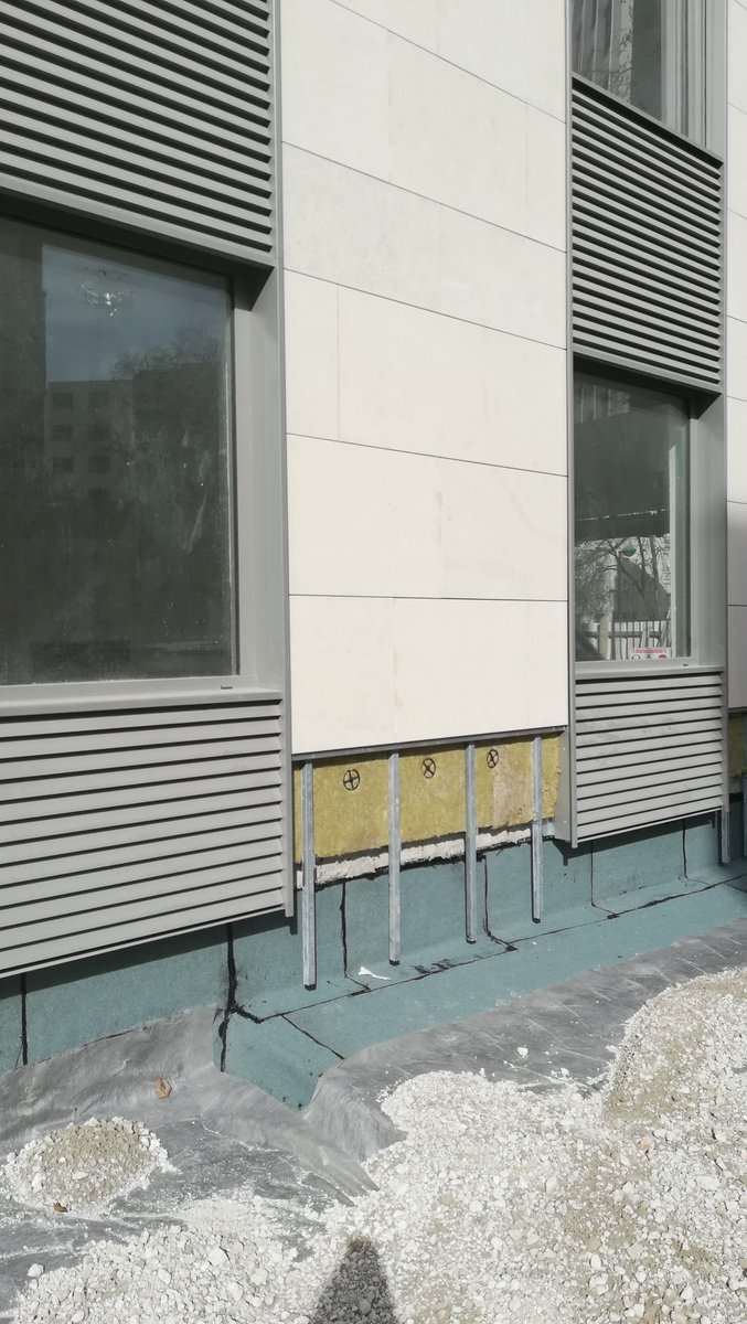 PolycorFrance tweet picture